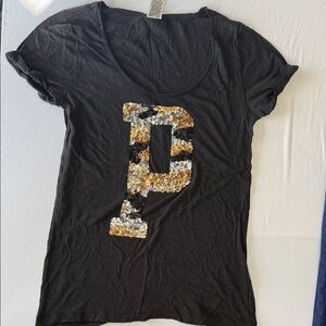 PINK Victoria's Secret Black Tee Large